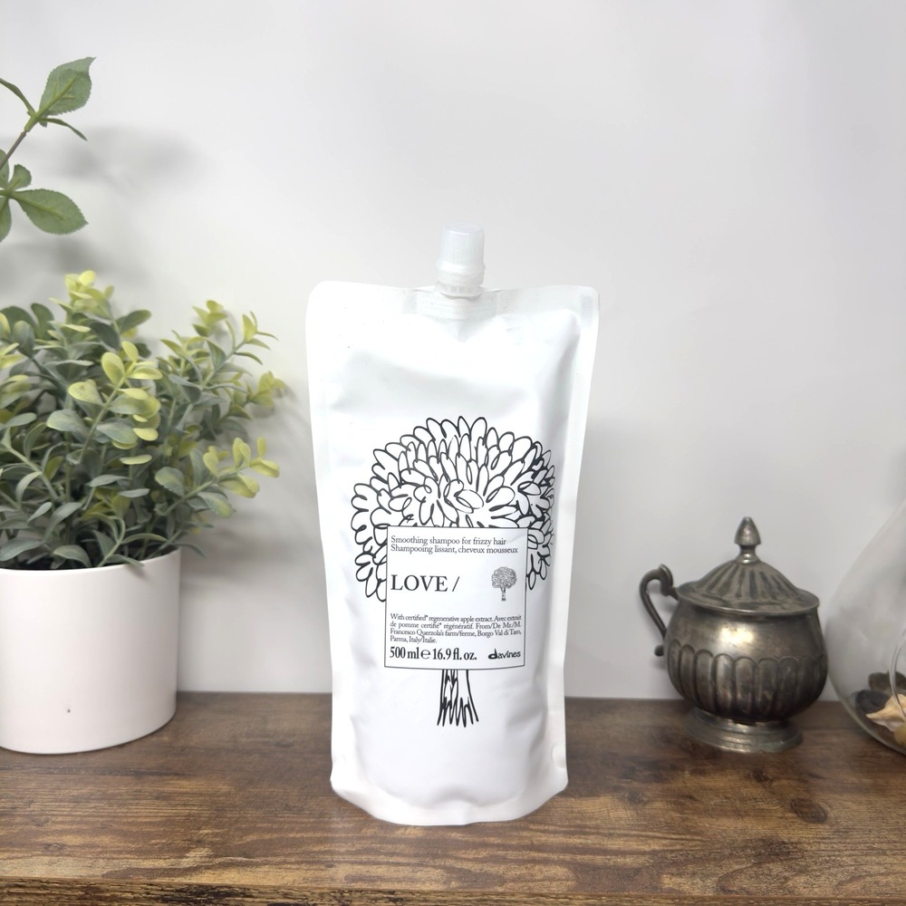 Davines LOVE SMOOTH Shampoo For Frizzy Hair 500ml 16.9oz Refill NEW